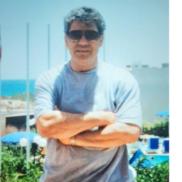 Notice Gallery for Louis PETROU