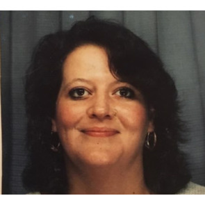 Photo of Susan Lesley PLUMB