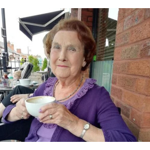Photo of Betty TAYLOR