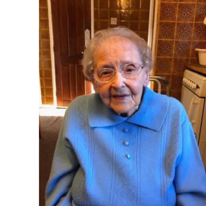 Photo of Doreen THORPE