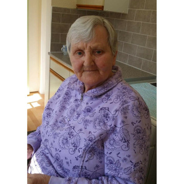 Photo of Betty BURKE