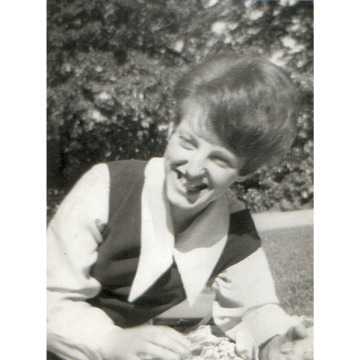 Notice Gallery for Elizabeth (Betty) GLENDINNING