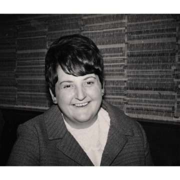 Photo of Gillian TAYLOR