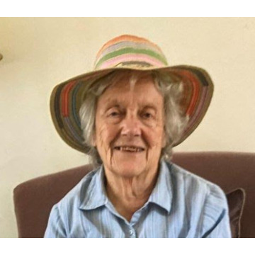 Photo of Alison FAIRN