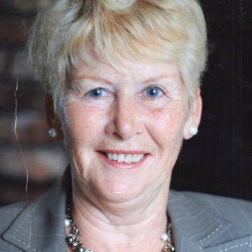 Photo of Christine BARLEY
