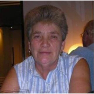 Photo of Shirley YOUNG