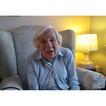 Photo of Moreen Frances PARDOE