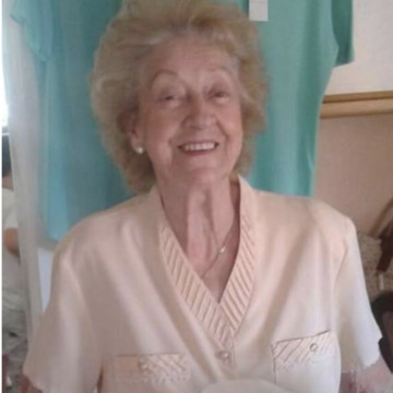 Photo of Jeanie LYELL