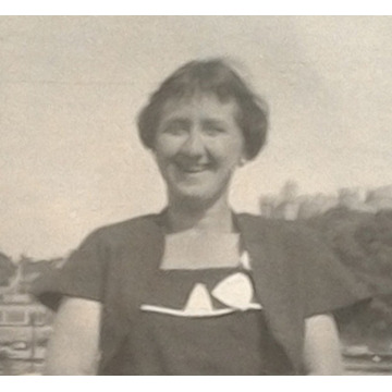 Photo of Joyce TUCKER