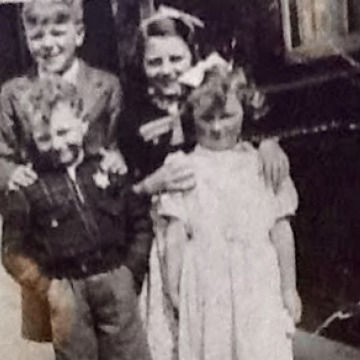 Photo for notice Evelyn TURNER