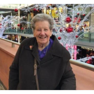 Photo of Joan ROBERTS