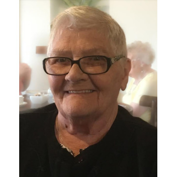 Photo of Joan HILL