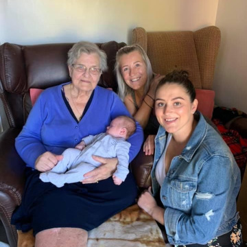 Notice Gallery for Isabella Farquharson MOORE