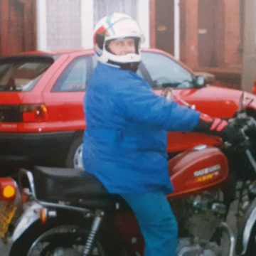 Photo of DEREK MANIFOLD
