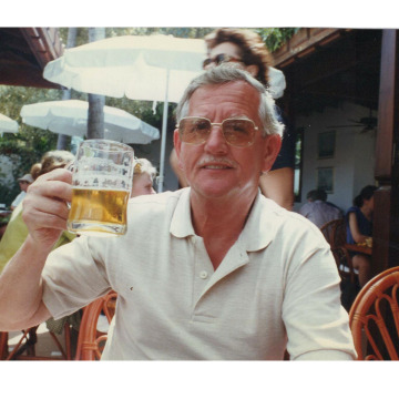 Photo of Robert DICKENSON