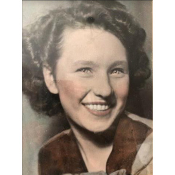 Photo of Doreen Louisa BROMILOW