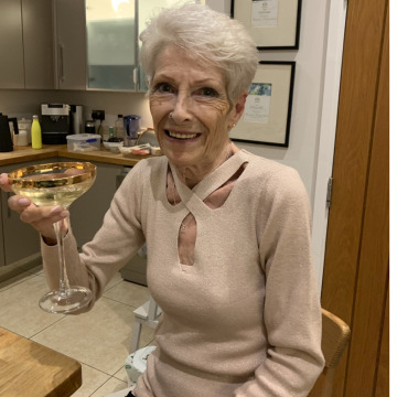 Photo of Jeanne HAWKINS