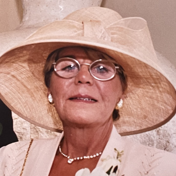 Photo of Irene CLARK
