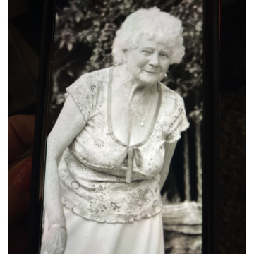 Photo of Mavis HEMINGWAY