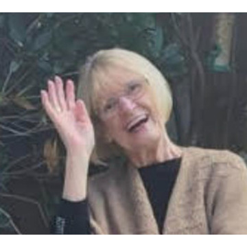 Photo of Patricia McCUMISKEY
