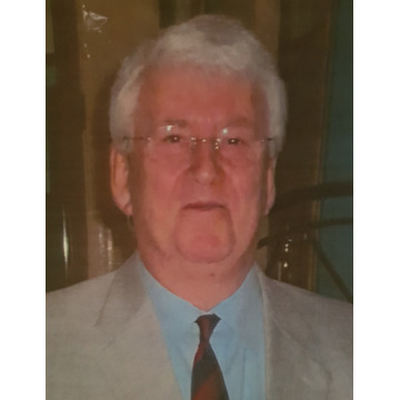 Photo of Leslie LEE