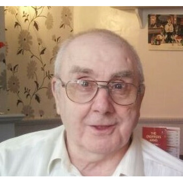 Photo of Leslie HINCHLIFFE