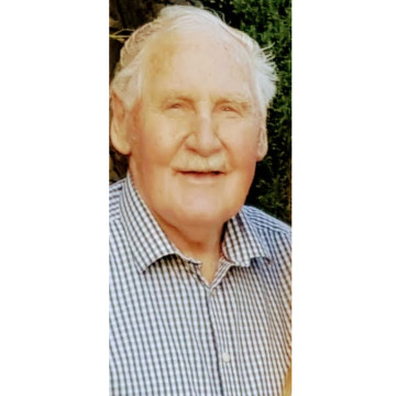 Photo of Dennis HALL