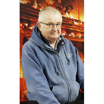Photo of Vaughan HENCHER