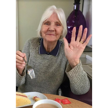Photo of Edna Joan DRINKWATER