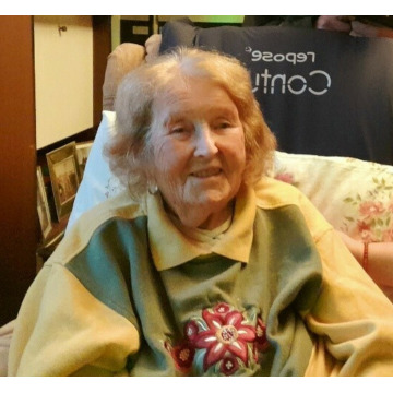 Photo of Thelma Eileen RUSSELL