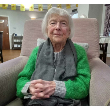 Photo of Lois JONES