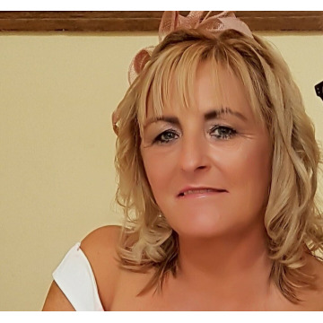Photo of Christine LARKIN