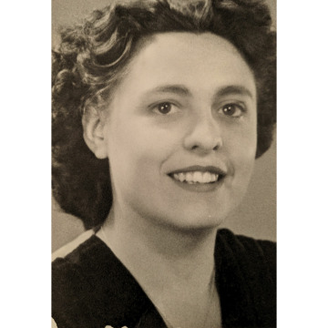 Photo of Margaret Mary WADE