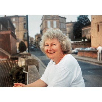 Photo of Lesley SHARPE