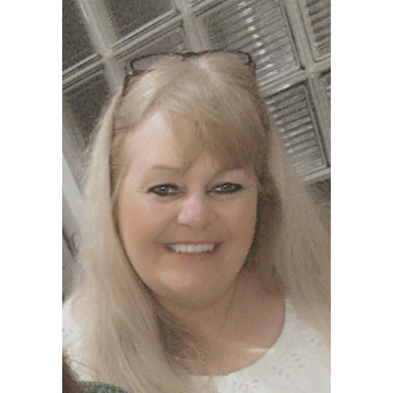 Photo of Sarah LLOYD