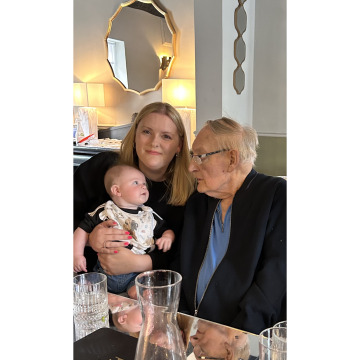 Notice Gallery for William Bill THOMPSON