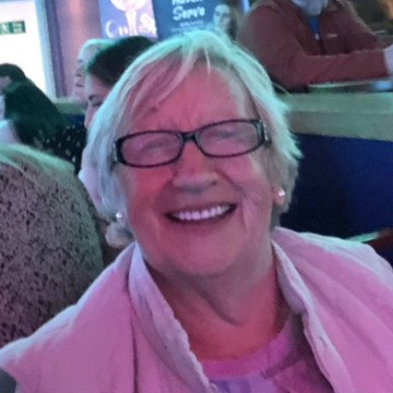 Photo of Patricia KIRK