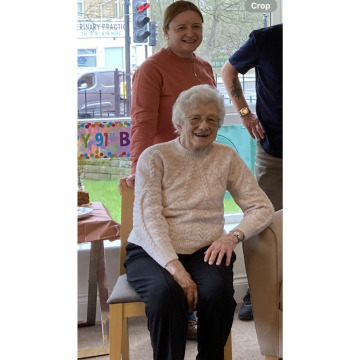 Tribute photo for Dorothy ROBSON