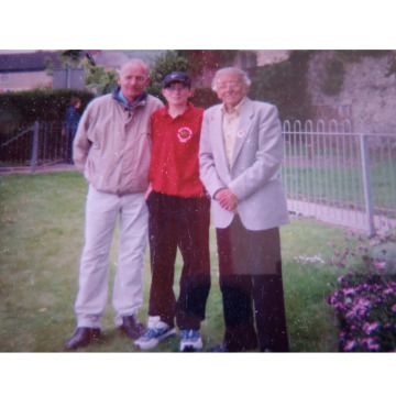 Tribute photo for Geraint JONES