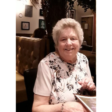Photo of Vivienne MALONE