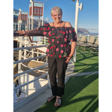 Photo of Carol JONES