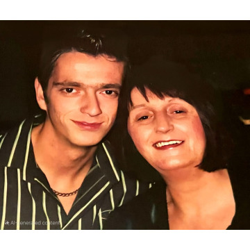 Photo of Andrew & Linda METCALFE
