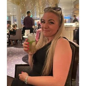 Photo of Amanda DEWHURST
