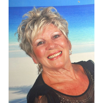Notice Gallery for Ann VEREY