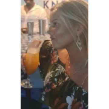 Photo of Dawn DIXON (LONGSTAFF)