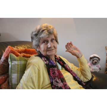 Photo of Gladys May BARTLETT