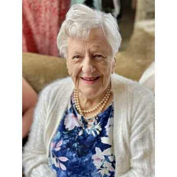 Photo of Kathleen LENNOX