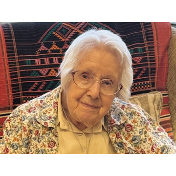 Photo of Ann HEMMING
