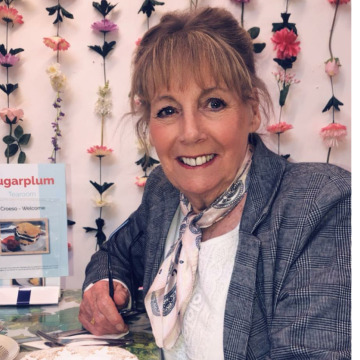 Photo of Hilary SANDLAND