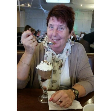 Notice Gallery for Pauline Barbara THURSTON